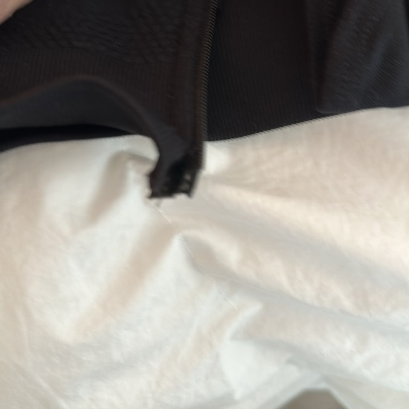 NEW WITH TAGS - Soma Sports Bra - Picture 9 of 11